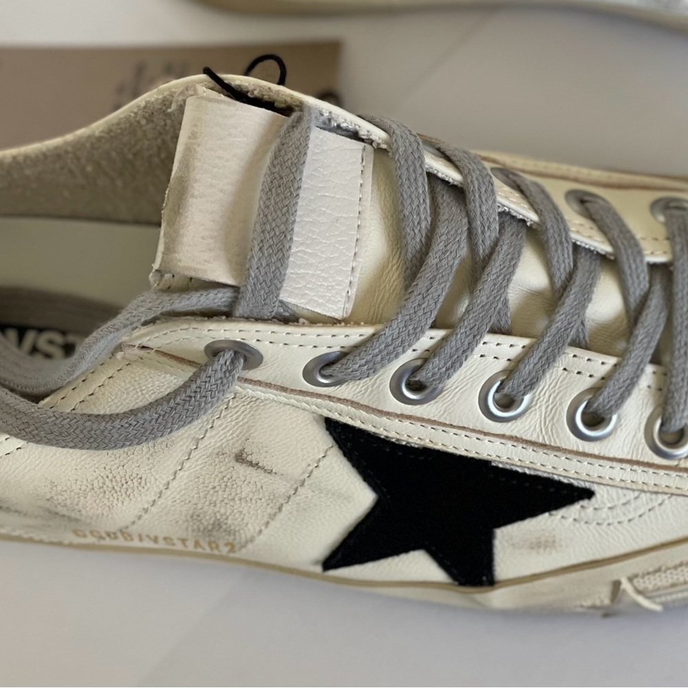 Golden Goose Distressed Sneakers with Black Star (V-Star 2) - Picture 6 of 8